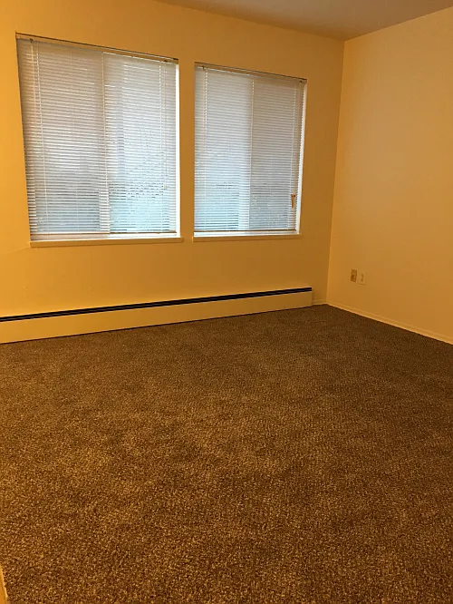 Fremont Twins - 1 bedroom — Photo 4