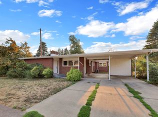 1640 Gilham Rd, Eugene, OR 97401