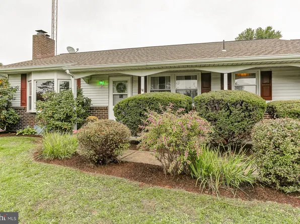 522 Cloverleaf Rd, Elizabethtown, PA 17022