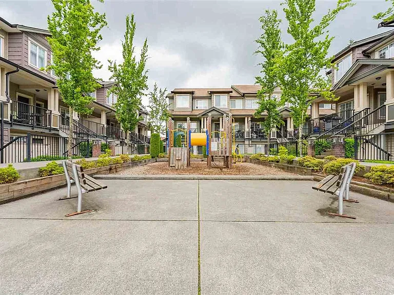 13958 108th Ave #211 — Photo 23