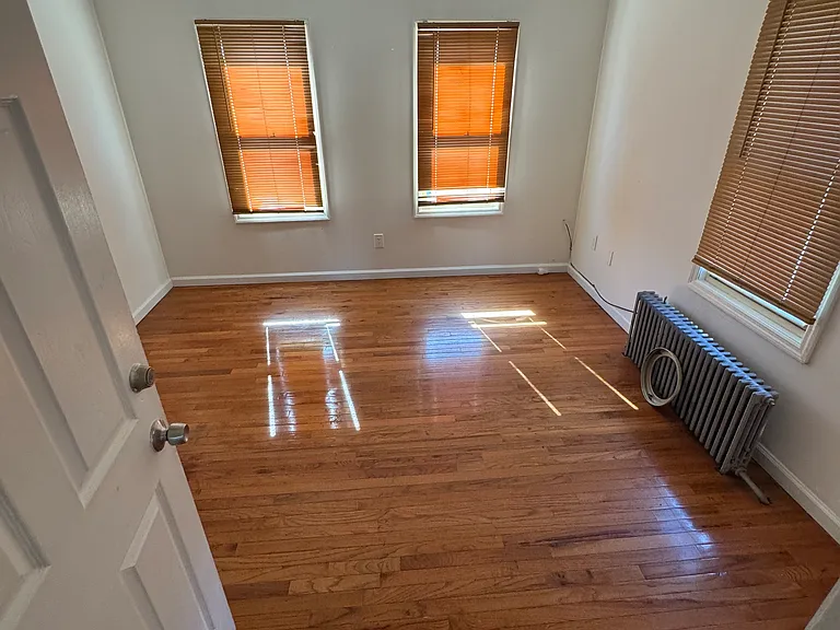 44 Liberty St #B3 — Photo 4