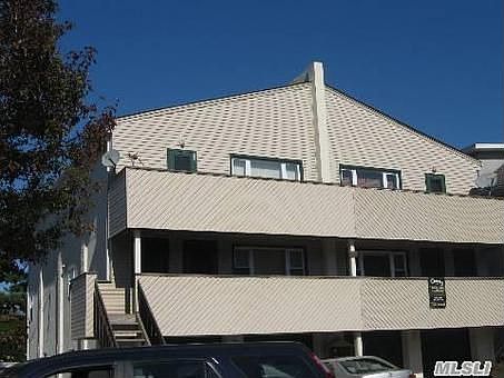 1st image of 537 E Broadway
