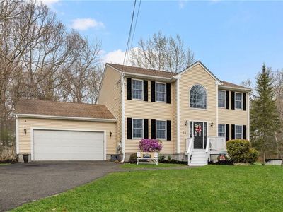 14 Canton Ct, Cranston, RI, 02921