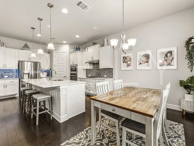 240 Cross Timbers Dr — Photo 13