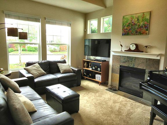 5th image of 806 62nd St SE