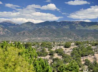 101 Tano Norte, Santa Fe, NM 87506