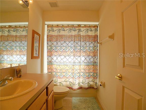 5th image of 2851 Banyan Hill Ln