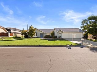 472 Tanner Cir, Riverside, CA 92507