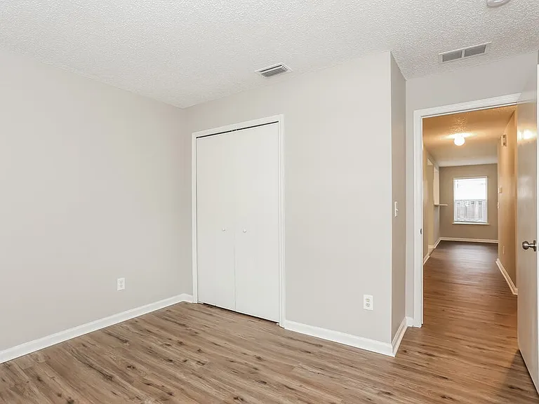 5736 Birds Nest Ln — Photo 13