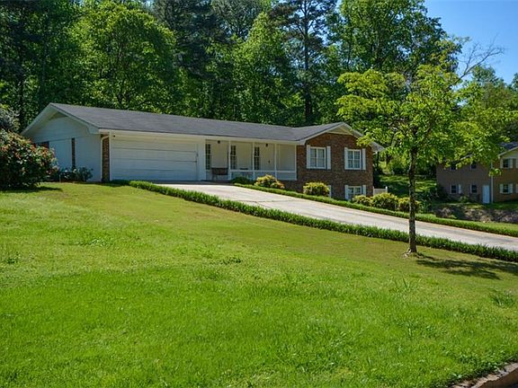 5th image of 3038 Arabian Woods Dr