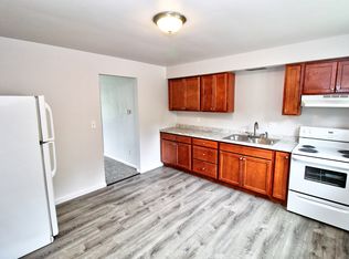 11125 Youngstown Pittsburgh Rd APT 4, New Middletown, OH 44442