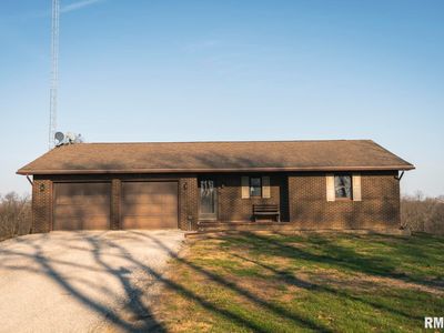 897 NE 1300th St, Roodhouse, IL, 62082