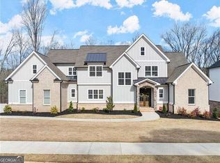 862 Walnut River Trl, Hoschton, GA 30548