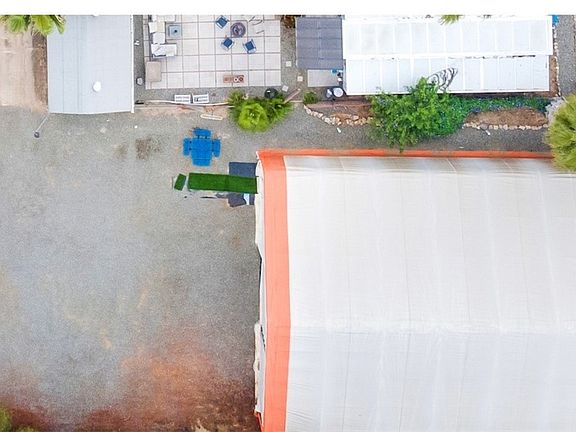3rd image of 20970 Rider St