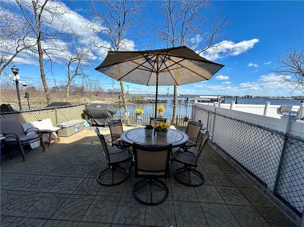 40 Heron Lane #401, Bronx, NY 10473