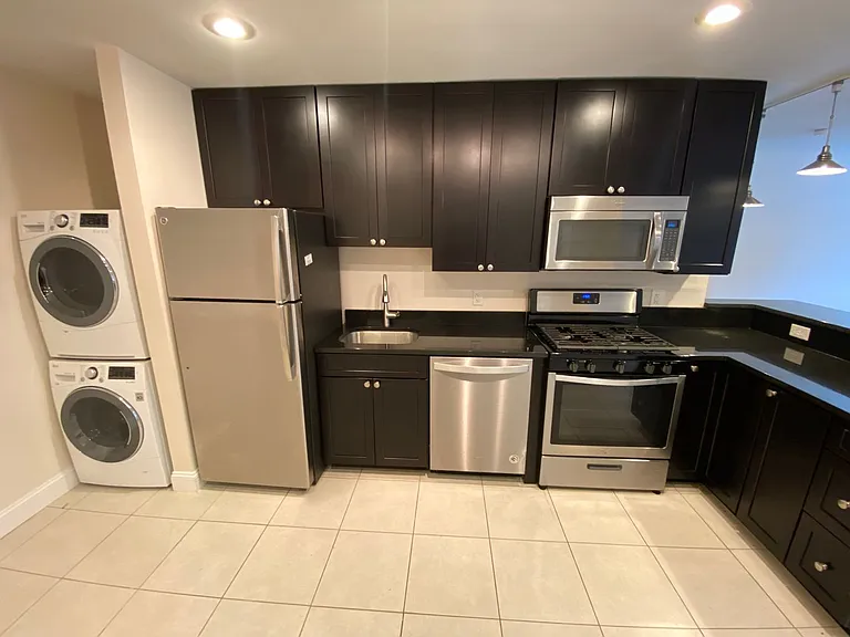 E 15th Ave 325 TPP — Photo 33