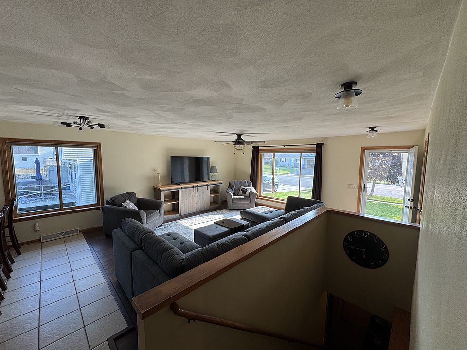 Living Room / Stairs