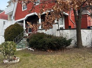 18 Hawthorne Pl, East Orange City, NJ 07018