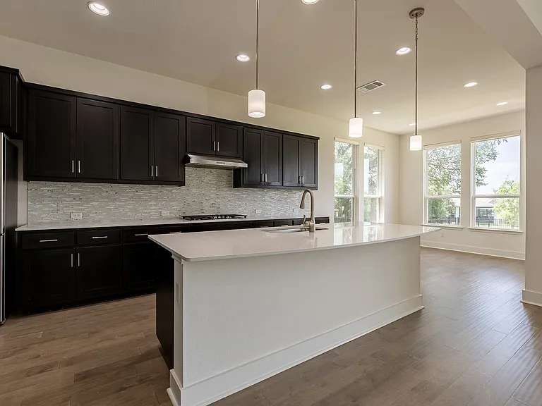 212 Eiglehart Rd — Photo 6