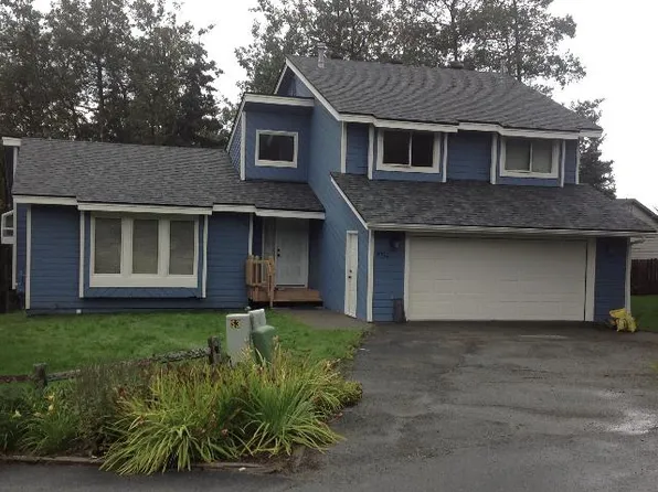9702 Chisik Cir, Eagle River, AK 99577