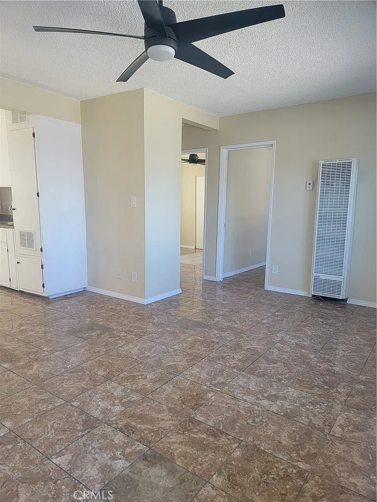 2 bed, 850 sqft, $2,395 — Photo 4