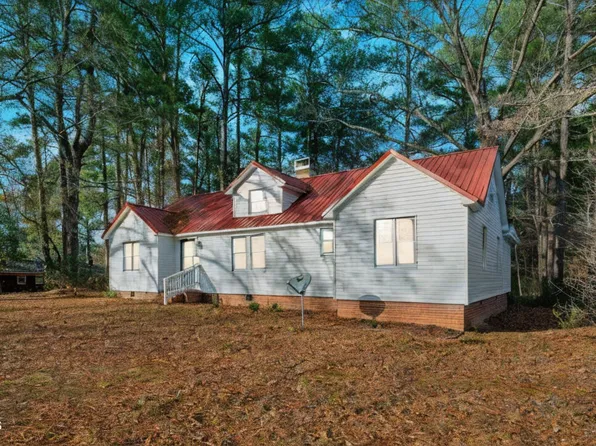 210 Monroe St, Sanford, NC 27330