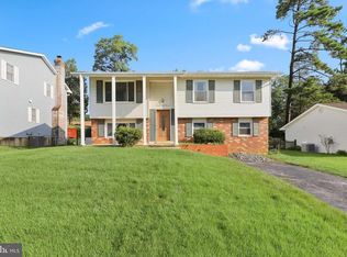 2300 Maytime Dr, Gambrills, MD 21054