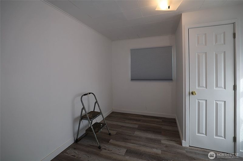 5th image of 2735 Wishkah Road