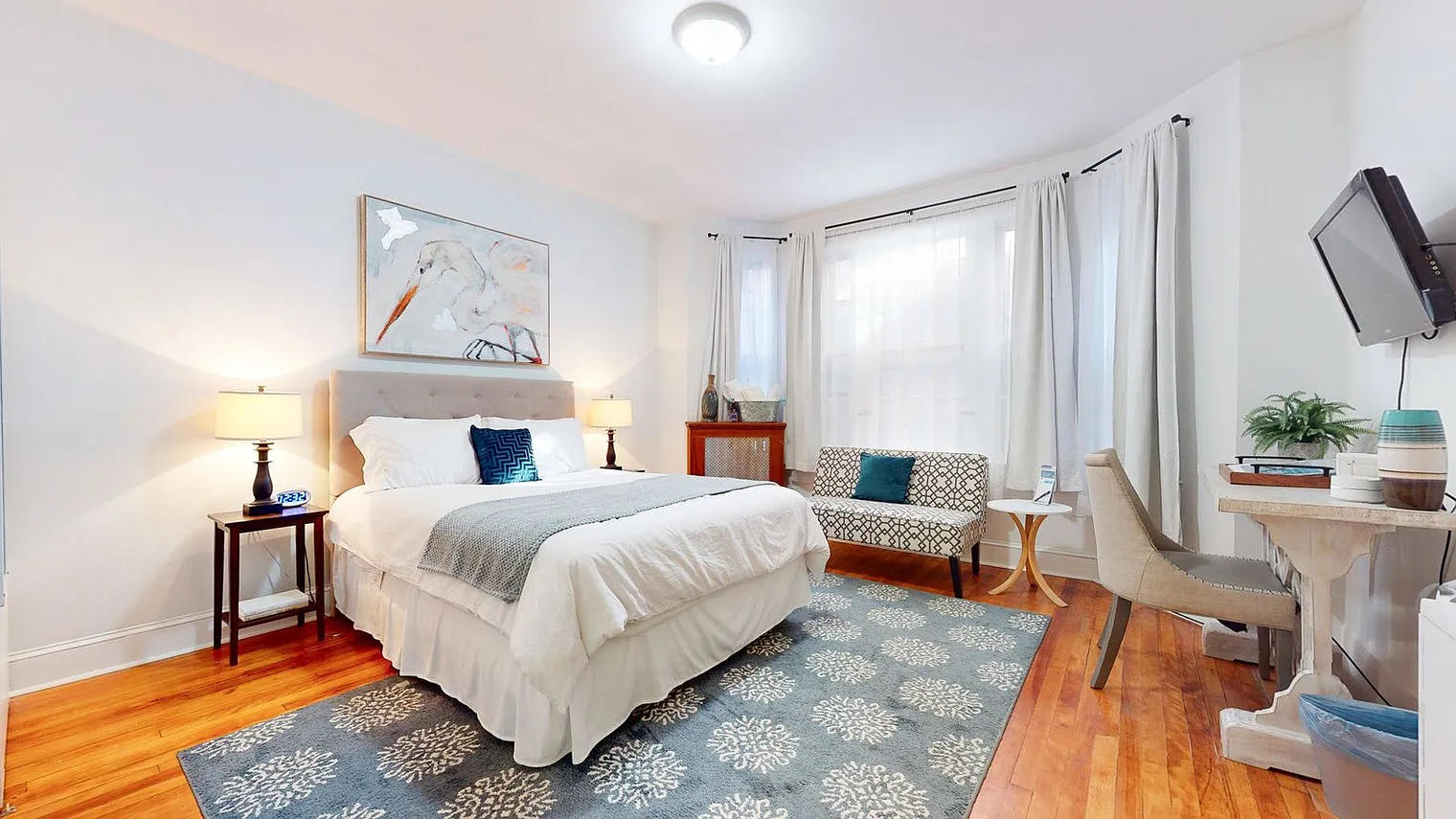 1 bed, 1.0 bath, 4843 sqft, $2,748 — Photo 1