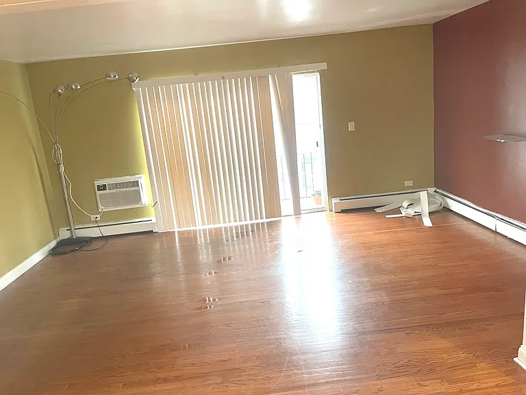 1240 W Farwell Ave #3 — Photo 4