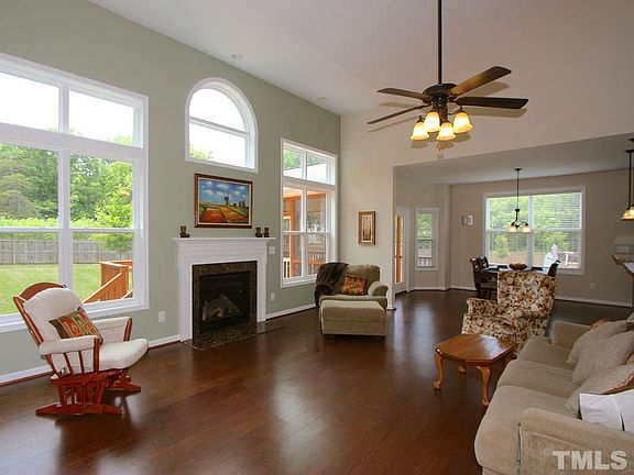 4th image of 802 Morelanda Dr