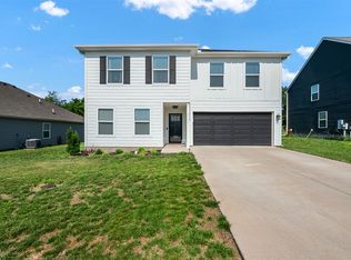 3163 White Ash St, Bowling Green, KY 42101
