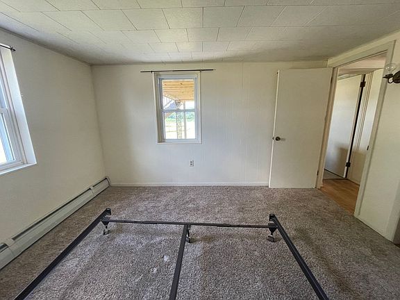 5th image of 650 New Schaefferstown Rd Floor 1