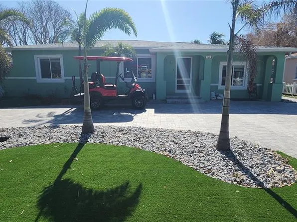 540 80th Ave, Saint Pete Beach, FL 33706