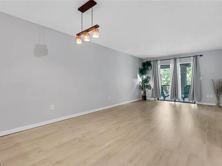 9861 Alabama St #3 — Photo 10