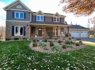 11789 Dunhill Rd, Eden Prairie, MN 55344