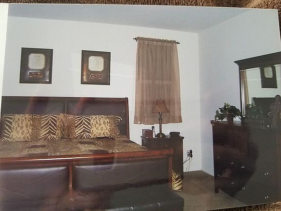 3rd image of 80099 Peak Forest Dr