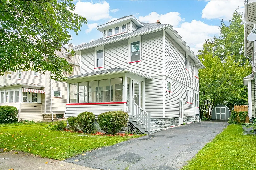 82 Turpin St photo 1