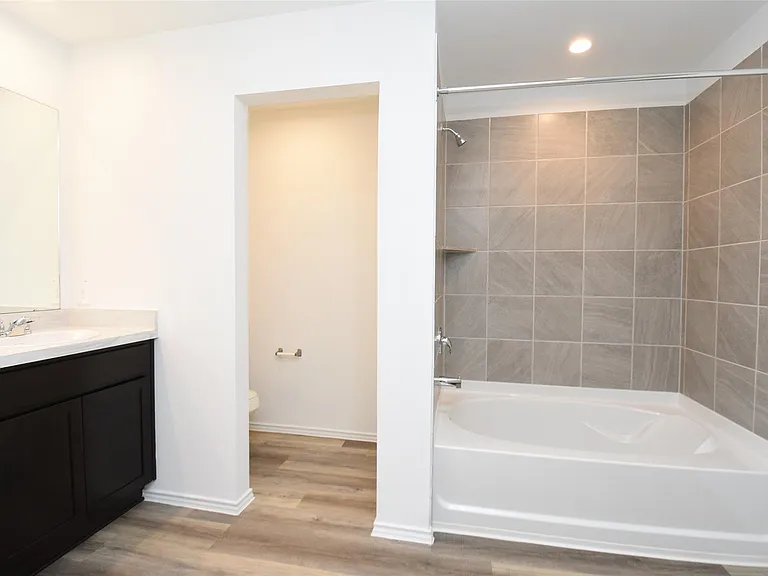 12218 Deep Stream Ln — Photo 32