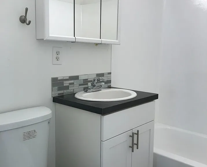 12300 SW Walker Rd #2700 — Photo 5