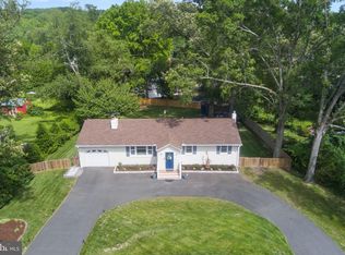 8313 Accotink Rd, Lorton, VA 22079