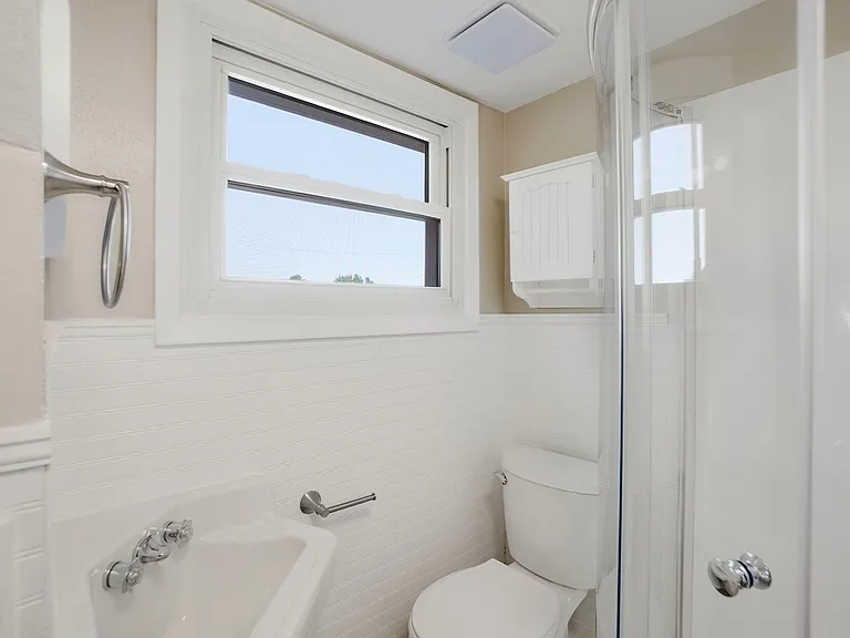 1028 Colwick Dr — Photo 25