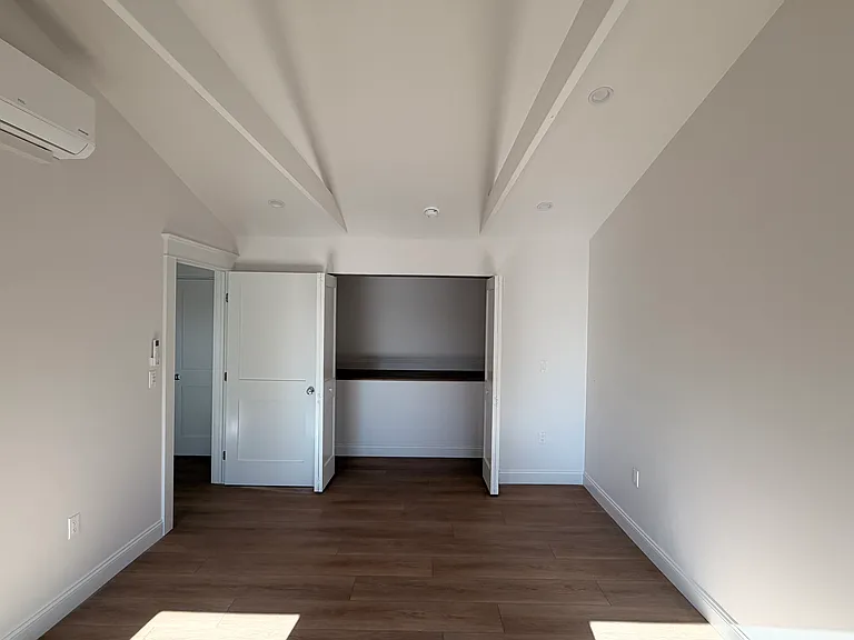 227 Prospect Ave #A — Photo 13