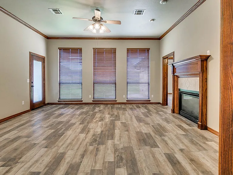 10811 Blue Sky Dr — Photo 10