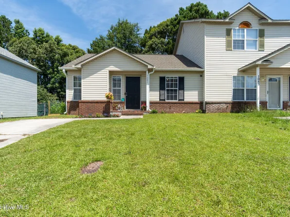 1081 W Pueblo Drive, Jacksonville, NC 28546