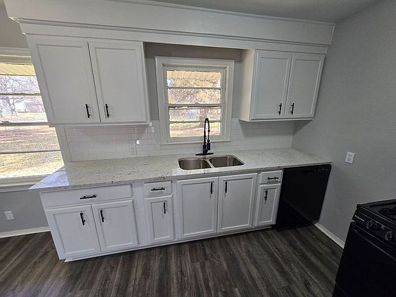 314 Mills St 5_12232024