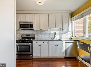 36 Covington Dr, East Windsor, NJ 08520