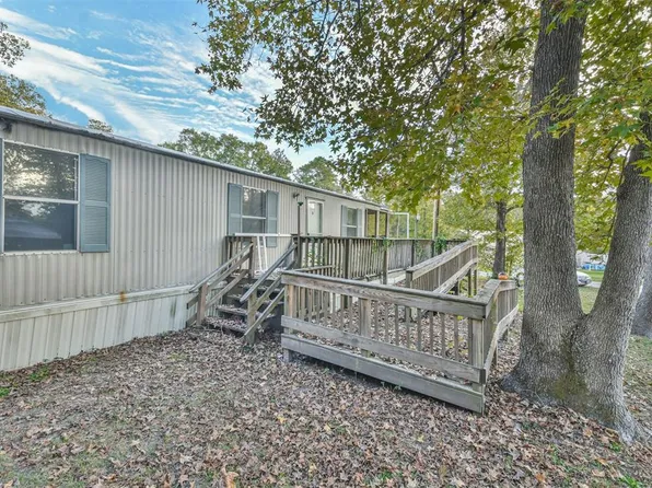 1048 Port Boulevard, Trinity, TX 75862
