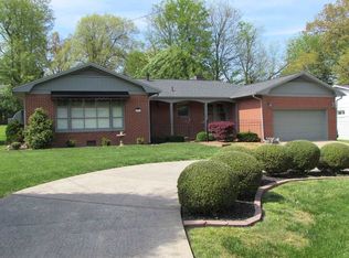 4021 Hillcrest Ave, Paducah, KY 42001