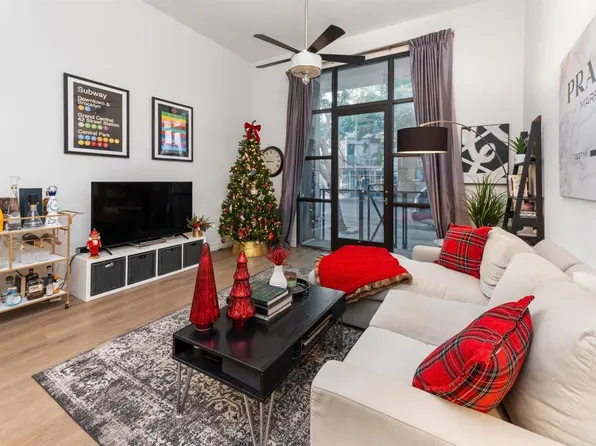 525 11th Ave Unit 1120, San Diego, CA 92101